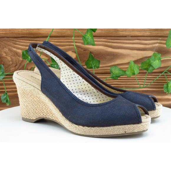 Montego Bay‎ Club Women Sz 8 M Dark Blue Wedge Fabric Shoes - Picture 4 of 10